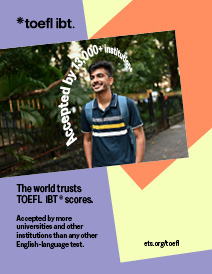 Miniature d’une affiche affirmant que le monde accepte les scores TOEFL